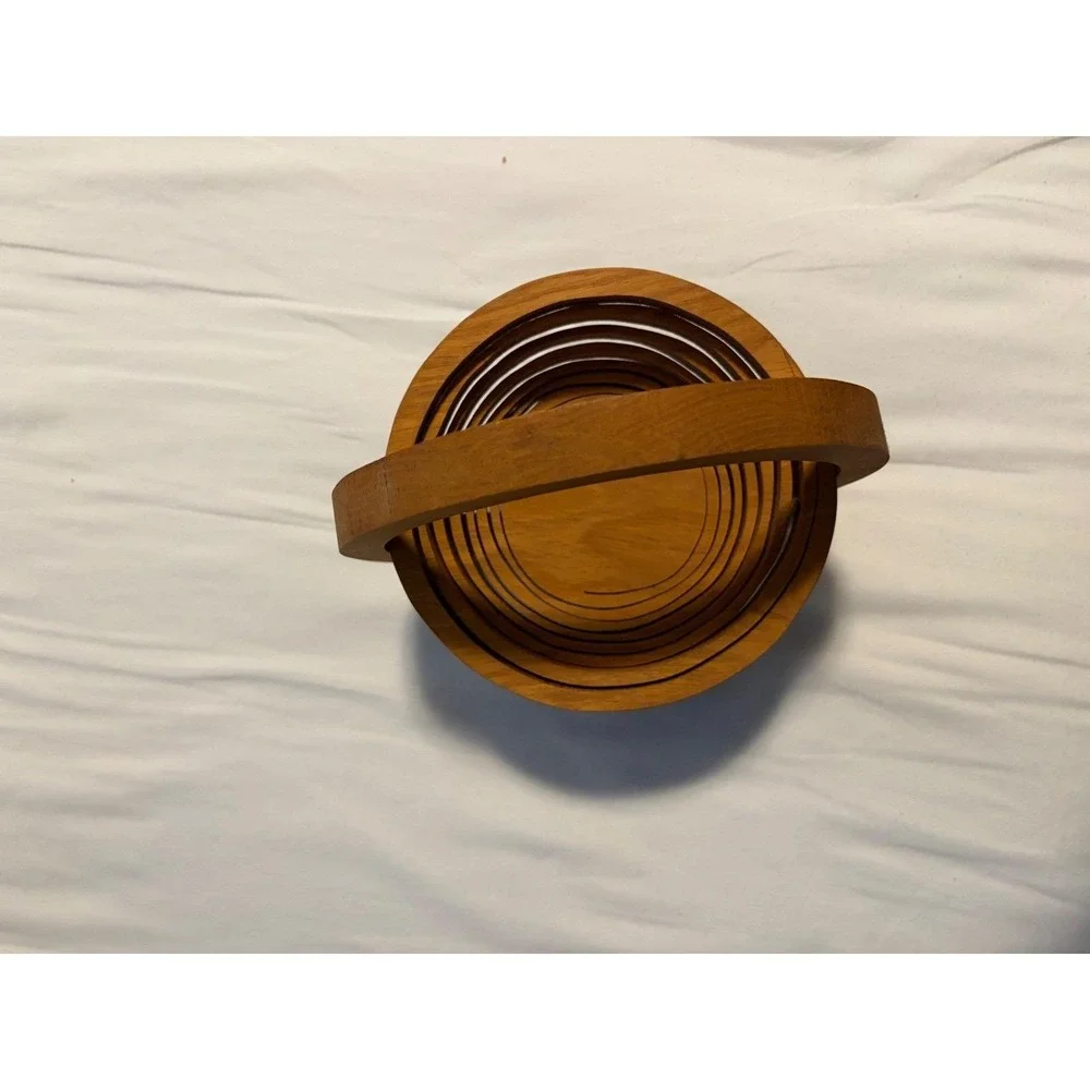 Vintage Collapsible Wooden Fruit Basket Spiral Cut Folding Bowl Trivet MCM